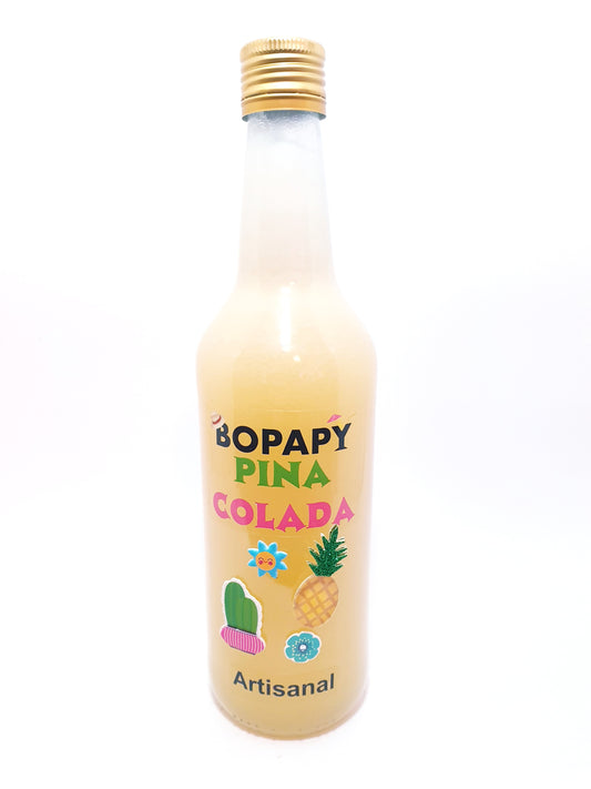 Bouteille de Pina Colada BOPAPY, cocktail maison prêt à boire au rhum, ananas et lait de coco.